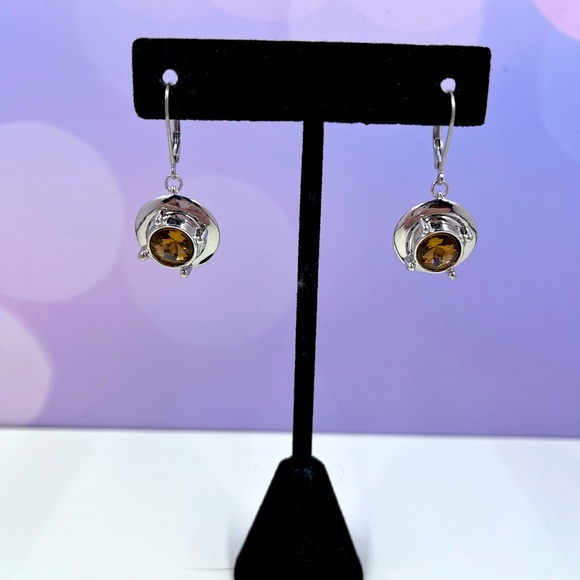 Jewelry - Vintage Minimalist & Unique Swarovski Crystal Leverback Earrings